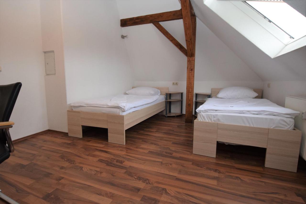 Nuertingen Zimmer Exterior foto